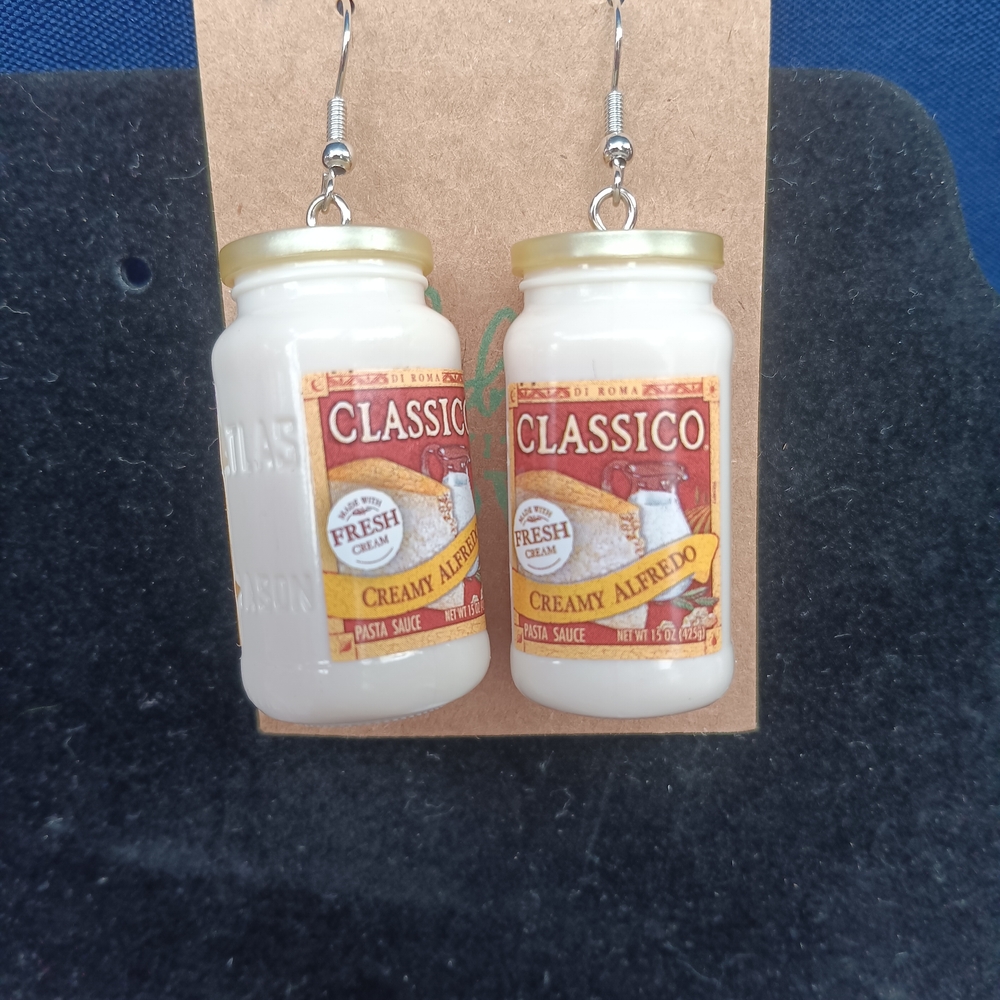 Classico Creamy Alfredo Earrings Mini Brands